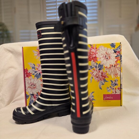 JOULES rain boots - Picture 3 of 16